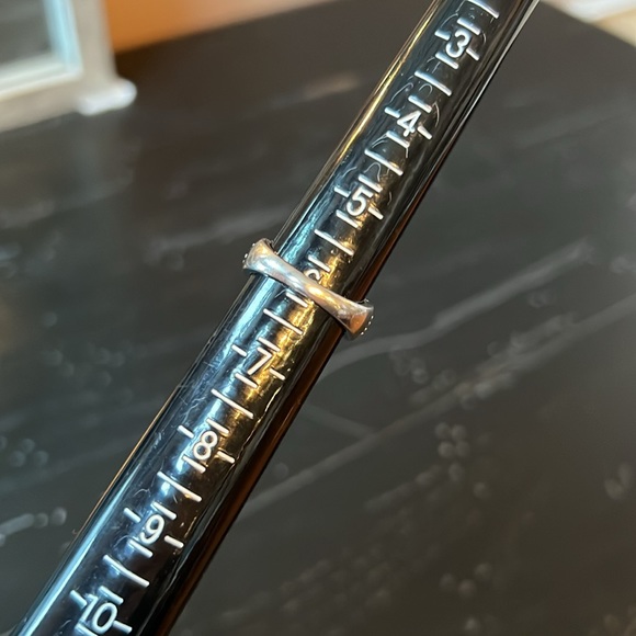 ⭐️ QVC Purple CZ with light purple side stones Sterling Silver Ring Size 6 - Picture 14 of 14